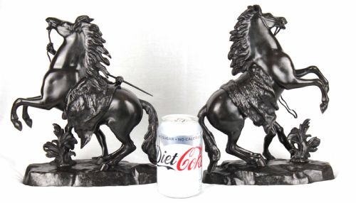 A FINE PAIR OF 19TH CENTURY BRONZE MARLEY HORSES WITH FIGURES - ADDITIONAL PHOTO 9