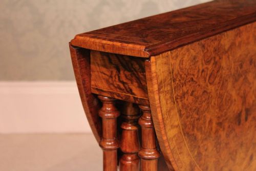 A FINE QUALITY BURR WALNUT INLAID BABY SUTHERLAND DENDED TABLE - ADDITIONAL PHOTO 2