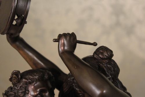 A QUALITY LATE 19TH CENTURY LARGE BRONZE GROUP THE FAMILY AFTER CLODION - ADDITIONAL PHOTO 8