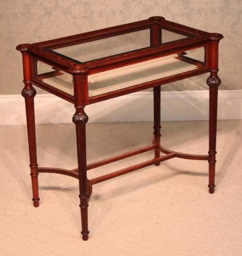 A FINE QUALITY VICTORIAN INLAID MAHOGANY BIJOUTERIE TABLE - ADDITIONAL PHOTO 1