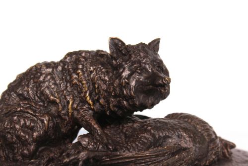 THE QUALITY LATE 19TH CENTURY FRENCH BRONZE FIGURE WITH BEARS - ADDITIONAL PHOTO 1