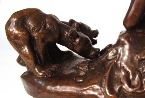 THE QUALITY EARLY 20TH CENTURY FRENCH BRONZE OF A GREYHOUND - ADDITIONAL PHOTO 3