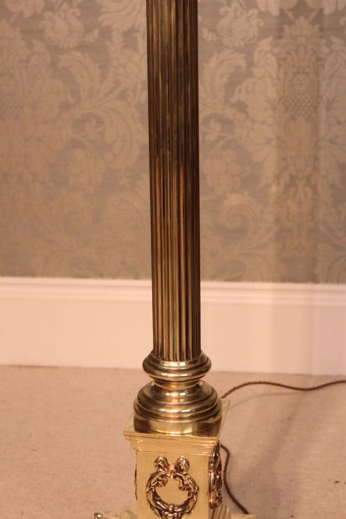 THE QUALITY EDWARDIAN BRASS CORINTHIAN COLUMN STANDING LAMP - ADDITIONAL PHOTO 3