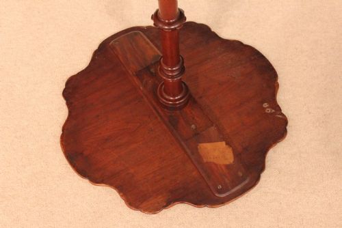 A FINE QUALITY VICTORIAN BURRWALNUT INLAID SCALLOP EDGE TRIPOD TABLE - ADDITIONAL PHOTO 4
