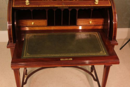 A BEAUTIFUL LATE VICTORIAN INLAID MAHOGANY CYLINDER DESK - ADDITIONAL PHOTO 3