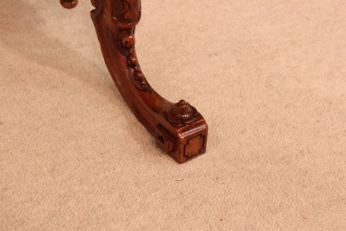 A FINE QUALITY VICTORIAN BURRWALNUT INLAID SERPENTINE EDGE TRIPOD TABLE - ADDITIONAL PHOTO 2