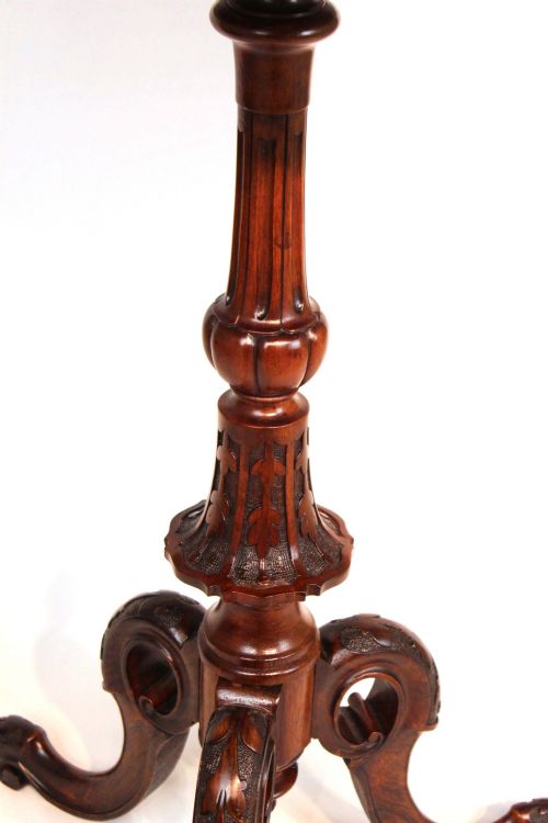 A FINE QUALITY VICTORIAN BURRWALNUT INLAID SCALLOP EDGE TRIPOD TABLE - ADDITIONAL PHOTO 3