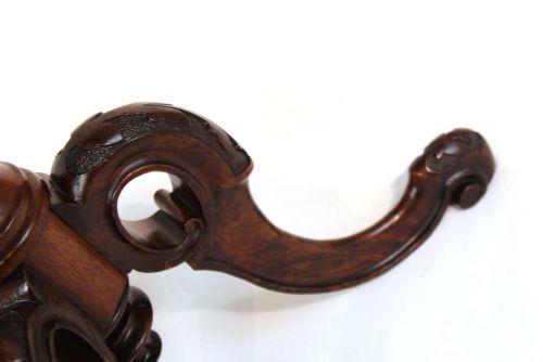 A FINE QUALITY VICTORIAN BURRWALNUT INLAID SCALLOP EDGE TRIPOD TABLE - ADDITIONAL PHOTO 4