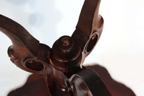 A FINE QUALITY VICTORIAN BURRWALNUT INLAID SCALLOP EDGE TRIPOD TABLE - ADDITIONAL PHOTO 6