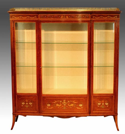 an exhibition quality late victorian mahogany marquetry fiddleback display cabinet - CATEGORY: ANTIQUE CABINETS - DATED VICTORIAN
