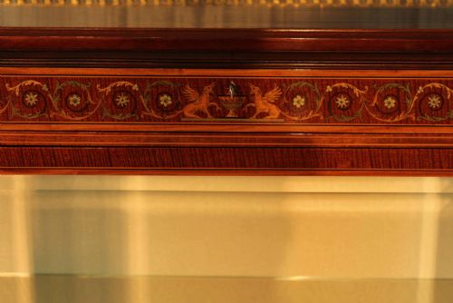 AN EXHIBITION QUALITY LATE VICTORIAN MAHOGANY MARQUETRY FIDDLEBACK DISPLAY CABINET - ADDITIONAL PHOTO 3