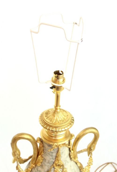 A FINE PAIR OF FRENCH ORMOLU MARBLE TABLE LAMPS - ADDITIONAL PHOTO 6