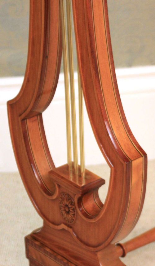 A FINE VICTORIAN MAHOGANY AND SATINWOOD INLAID LYRE ENDED JARDINERE - ADDITIONAL PHOTO 1