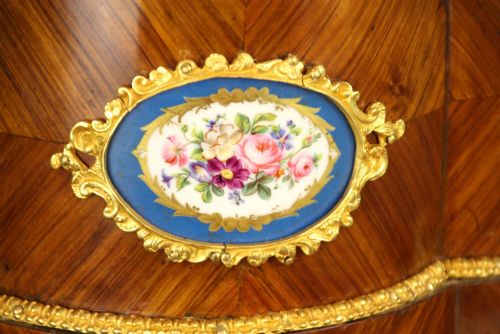 A FINE VICTORIAN KINGWOOD AND ORMOLU MOUNTED TABLE TOP JARDINIERE - ADDITIONAL PHOTO 1