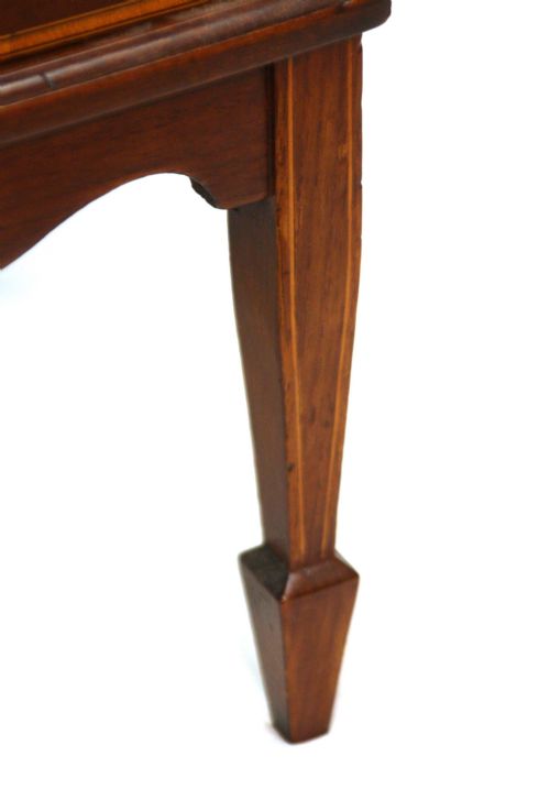 A QUALITY EDWARDIAN MAHOGANY INLAID CENTER DISPLAY CABINET - ADDITIONAL PHOTO 5