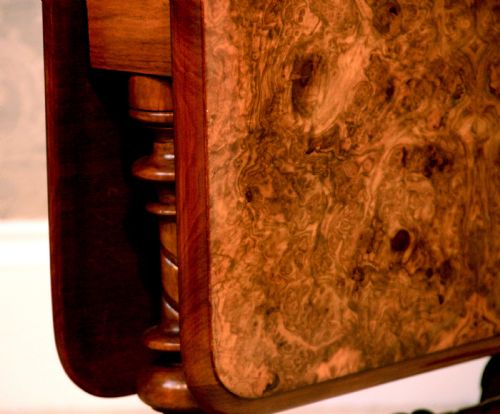 A VICTORIAN FINE QUALITY BURR WALNUT INLAID BABY SUTHERLAND TABLE - ADDITIONAL PHOTO 1