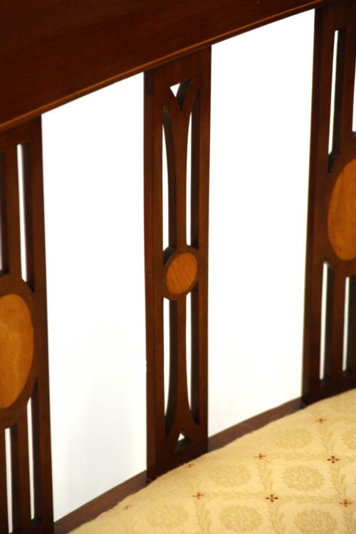 A FINE LATE VICTORIAN MAHOGANY INLAID UPHOLSTERED SETTEE - ADDITIONAL PHOTO 3