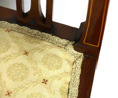 A FINE LATE VICTORIAN MAHOGANY INLAID UPHOLSTERED SETTEE - ADDITIONAL PHOTO 4