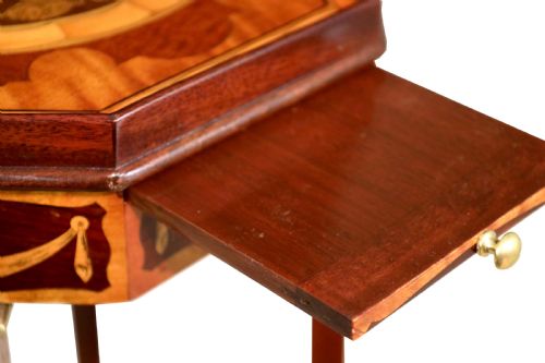 A FINE INLAID MAHOGANY VICTORIAN KETTLE STAND - ADDITIONAL PHOTO 3