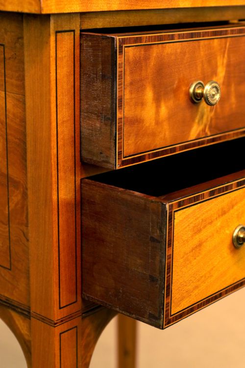 THE QUALITY EDWARDIAN SATINWOOD INLAID SIDE TABLE - ADDITIONAL PHOTO 1