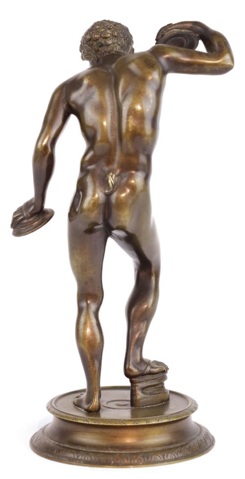 A 19TH CENTURY GRAND TOUR BRONZE OF A DANCING FAUN HOLDING CYMBALS - ADDITIONAL PHOTO 3