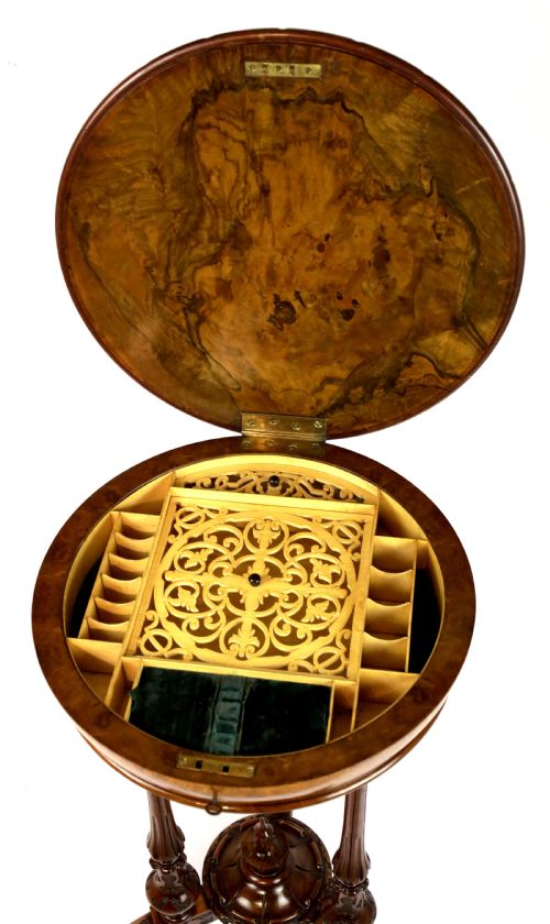 A VICTORIAN WALNUT CIRCULAR WORK TABLE IN THE MANNER OF GILLOWS - ADDITIONAL PHOTO 3