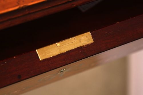 AN FINE LATE VICTORIAN MAHOGANY INLAID CARLETON HOUSE STYLE DESK - ADDITIONAL PHOTO 15