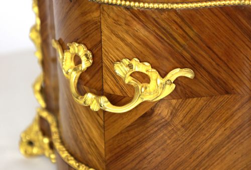 A FINE VICTORIAN KINGWOOD AND ORMOLU MOUNTED TABLE TOP JARDINIERE - ADDITIONAL PHOTO 3