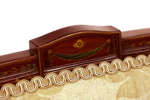 A EXCELLENT QUALITY SHERATON REVIVAL PAINTED AND CARVED UPHOLSTERED MAHOGANY ARMCHAIR - ADDITIONAL PHOTO 7