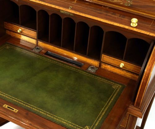 A BEAUTIFUL LATE VICTORIAN MAHOGANY CYLINDER DESK - ADDITIONAL PHOTO 2