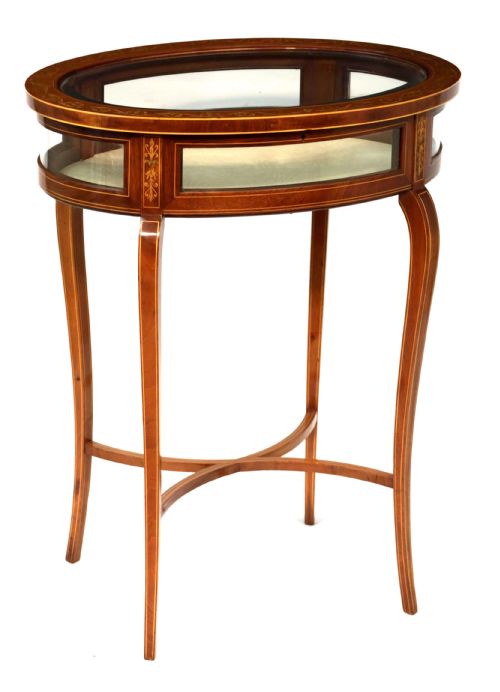a fine quality late victorian oval bijouterie table - CATEGORY: ANTIQUE TABLES - DATED VICTORIAN