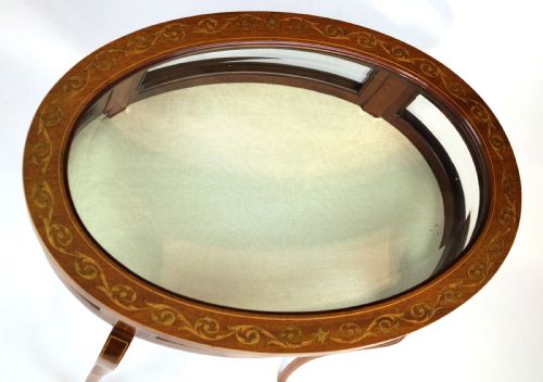 A FINE QUALITY LATE VICTORIAN OVAL BIJOUTERIE TABLE - ADDITIONAL PHOTO 5