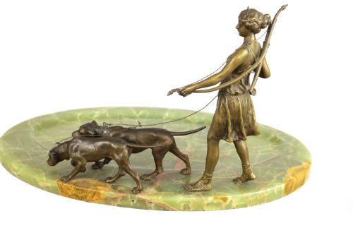A 19TH CENTURY FRENCH BRONZE AND ONYX FIGURAL DESK TIDY - ADDITIONAL PHOTO 3