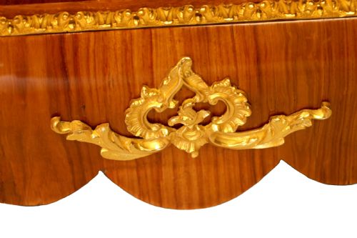 A FINE VICTORIAN ORMOLU MOUNTED WALNUT OPEN BOOKCASE - ADDITIONAL PHOTO 3