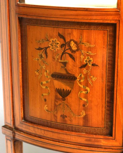 A FINE LATE 19TH CENTURY EDWARDS ROBERTS BOW FRONT DISPLAY CABINET - ADDITIONAL PHOTO 2