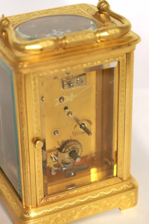 A FINE 19TH C FRENCH 'SEVRES' PORCELAIN PANEL CARRIAGE CLOCK - ADDITIONAL PHOTO 4
