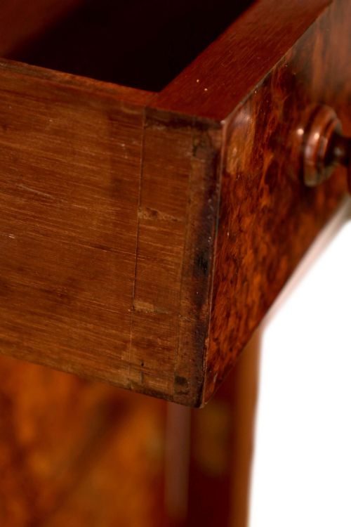 A VICTORIAN FIGURED BURR WALNUT WELLINGTON CHEST - ADDITIONAL PHOTO 3