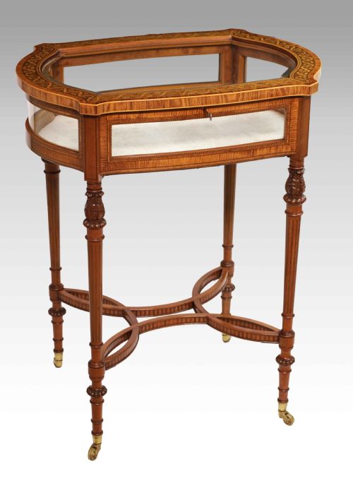attributed to maple co a fine quality victorian bijouterie table - CATEGORY: ANTIQUE TABLES - DATED VICTORIAN