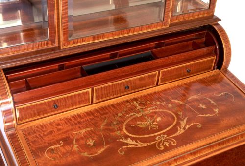 AN EDWARDS ROBERTS MINIATURE CYLINDER DISPLAY DESK - ADDITIONAL PHOTO 5