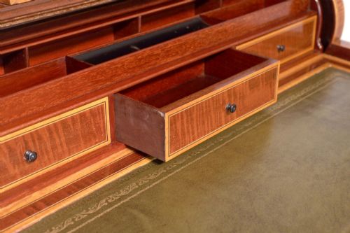 AN EDWARDS ROBERTS MINIATURE CYLINDER DISPLAY DESK - ADDITIONAL PHOTO 6