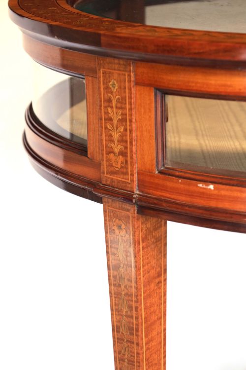 A FINE VICTORIAN MAHOGANY INLAID CIRCULAR BIJOUTERIE TABLE - ADDITIONAL PHOTO 4