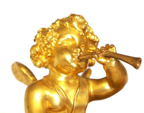 A 19TH CENTURY FRENCH ORMOLU MARBLE MANTEL CLOCK - ADDITIONAL PHOTO 2