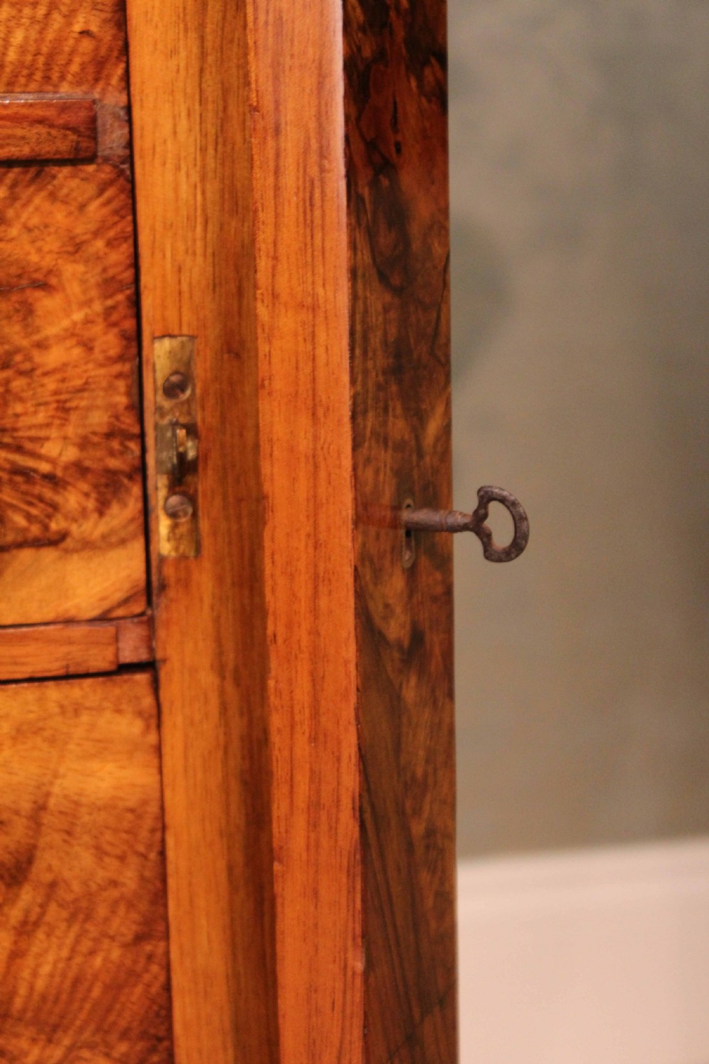 A Fine Quality Victorian Figured Burr Walnut Secretaire Wellington Chest. View V