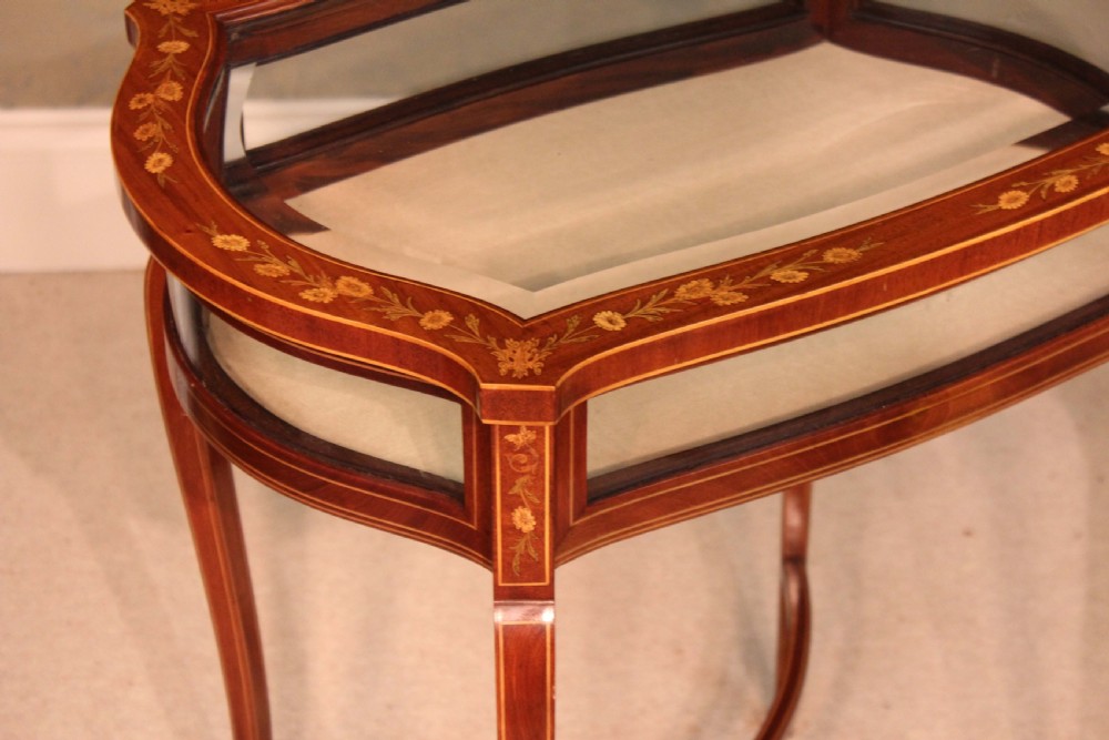 A Fine Quality Late Victorian Mahogany Inlaid Serpentine Shaped Bijouterie Table View V
