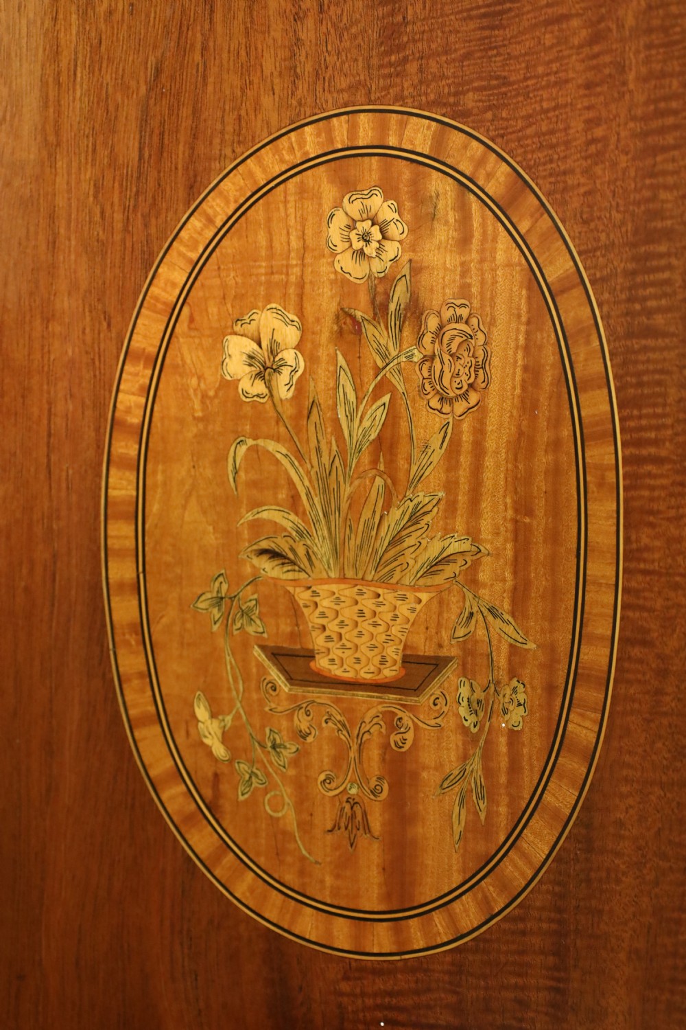 A Superb Late Victorian Mahogany Inlaid Serpentine Commode View IV