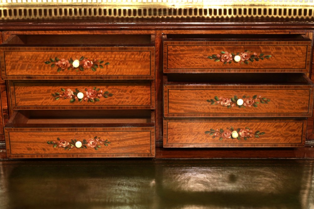 An Fine Late Victorian Mahogany Inlaid Carleton House Style Desk View VI