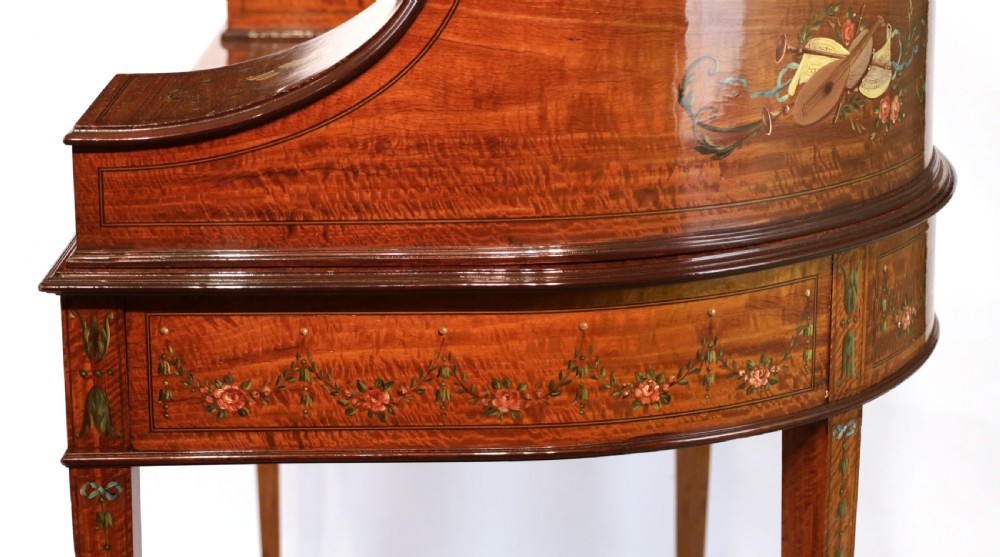 An Fine Late Victorian Mahogany Inlaid Carleton House Style Desk View XIV
