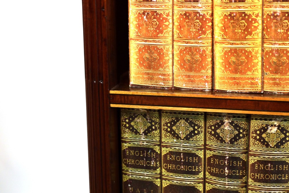 An Exhibition Quality Pair of Mahogany Inlaid Standing Bookcases View IV