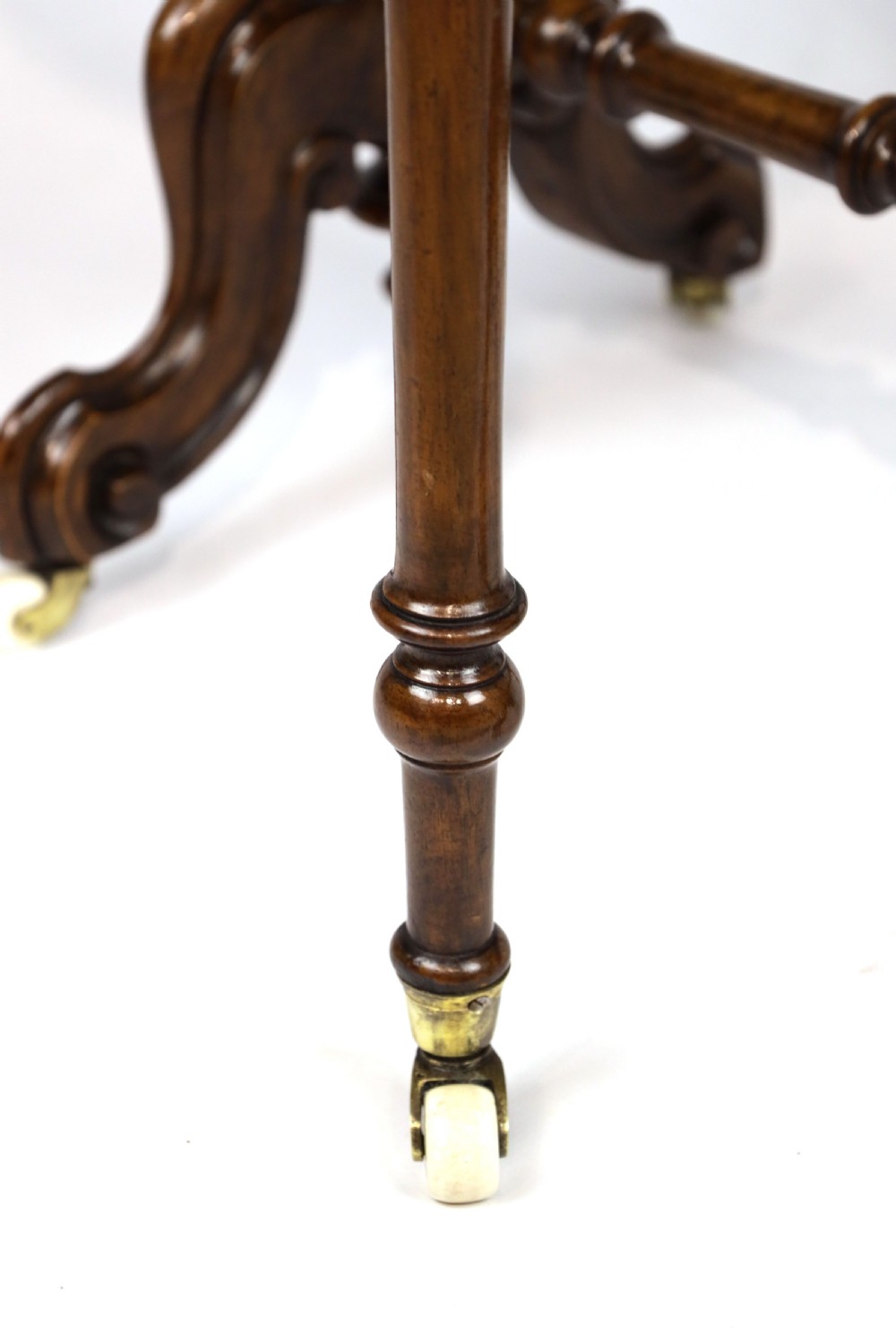 An Exquisite Victorian Burr Walnut Cabriole Leg Baby Sutherland Table View IV
