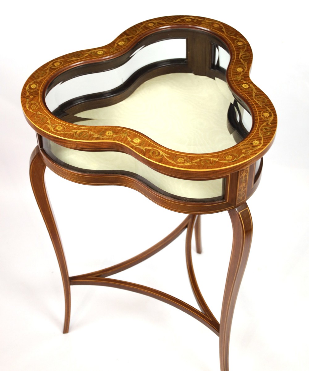 A Beautiful Victorian Mahogany Clover-shaped Bijouterie Table View III